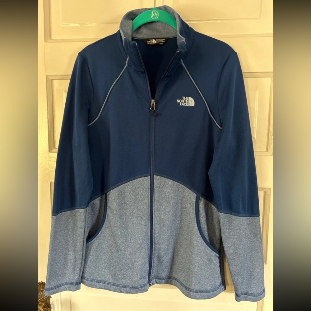 The North Face Women’s Navy and Heather Gray Jacket with Pockets. Medium